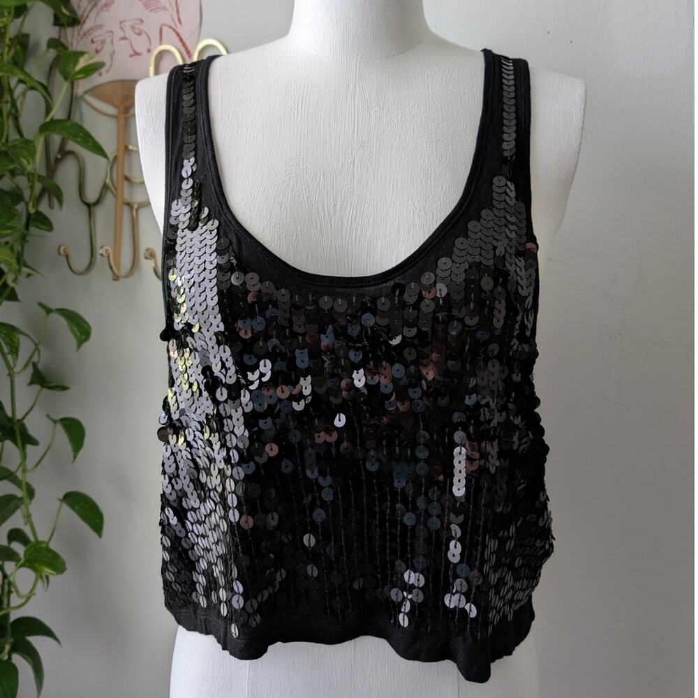 nwt urban behavior top